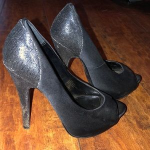 Black Steve Madden heels